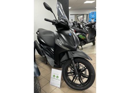 PIAGGIO NEW BEVERLY 400 EURO 5 DEEP BLACK